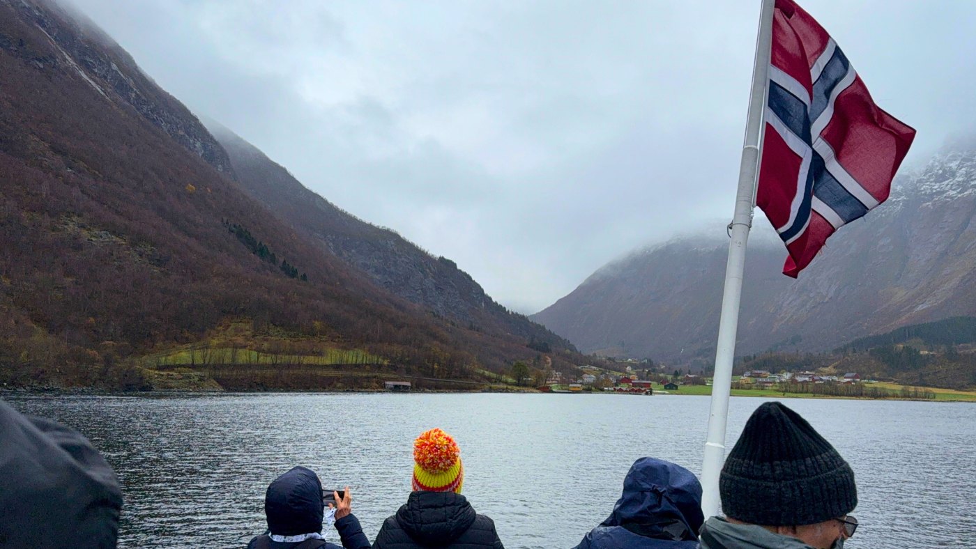 Boat trip on the Hjørundfjord of Norway. Photo: David Nikel.