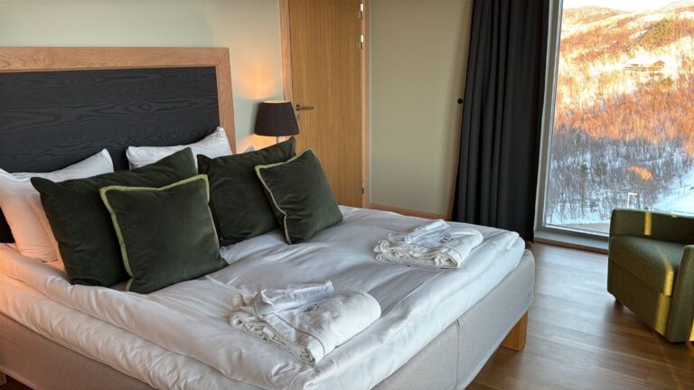 Guest room in the Wood Hotel Bodø. Photo: David Nikel.