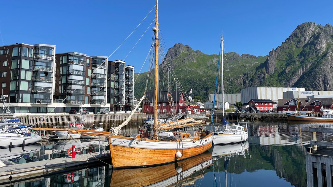 Waterfront of Svolvær in Lofoten. Photo: David Nikel.