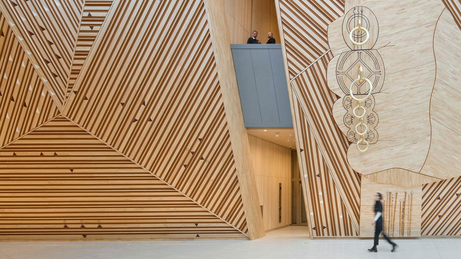 Timber surfaces in the A‑block of the new Oslo Government Quarter. Photo: Nordic Office of Architecture.