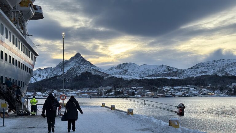 Leknes cruise terminal in winter. Photo: David Nikel.