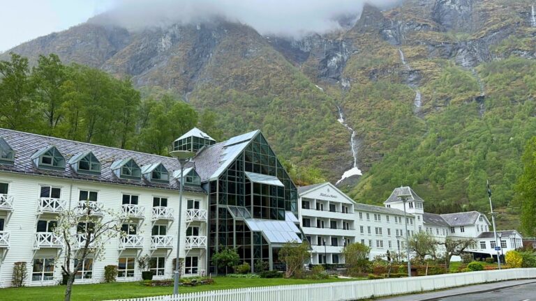 The exterior of Fretheim Hotel in Flåm, Norway. Photo: David Nikel.