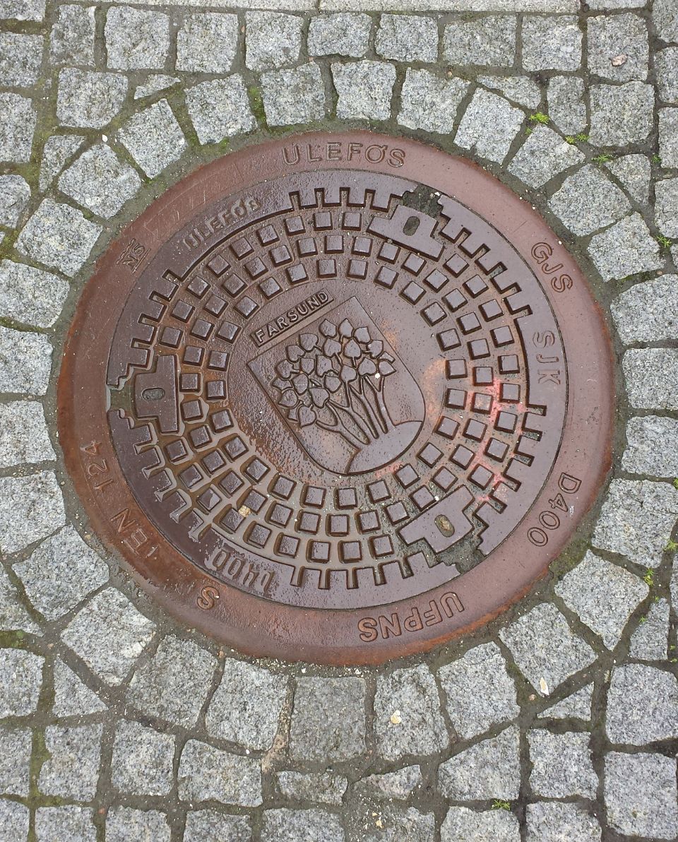 Ulefos manhole cover. Photo: Wikipedia CC.